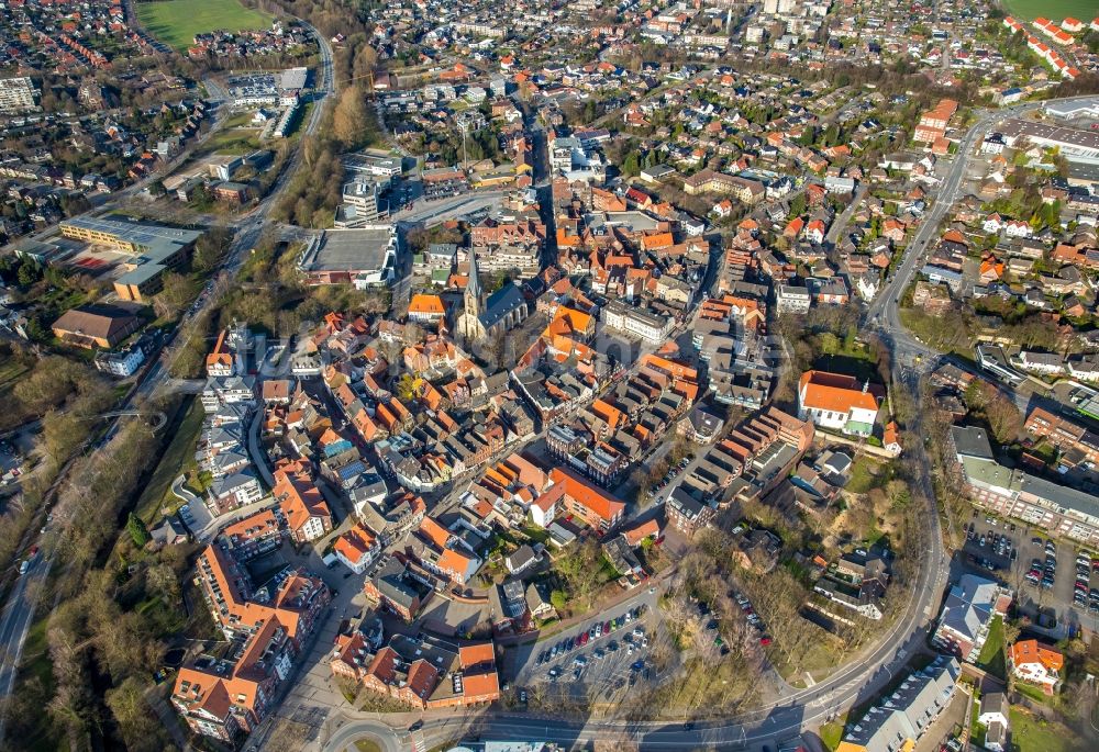 Werne aus der Vogelperspektive: Altstadtbereich und Innenstadtzentrum in Werne im Bundesland Nordrhein-Westfalen