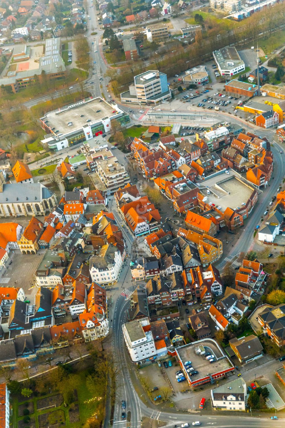 Werne von oben - Altstadtbereich und Innenstadtzentrum in Werne im Bundesland Nordrhein-Westfalen, Deutschland