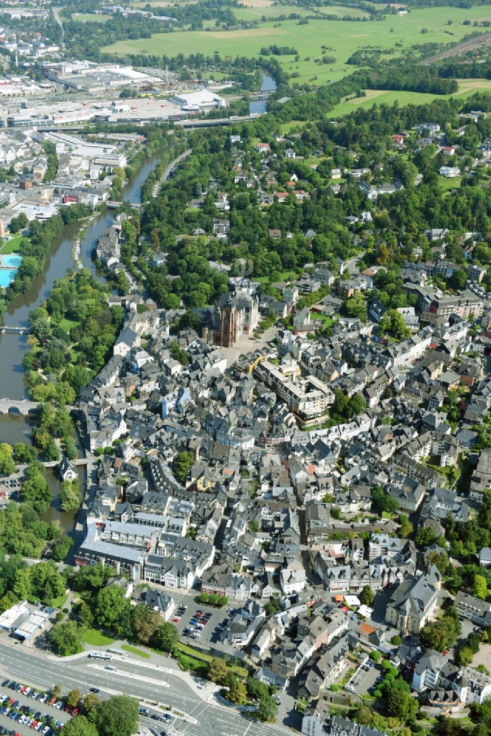 Wetzlar von oben - Altstadtbereich und Innenstadtzentrum in Wetzlar im Bundesland Hessen, Deutschland