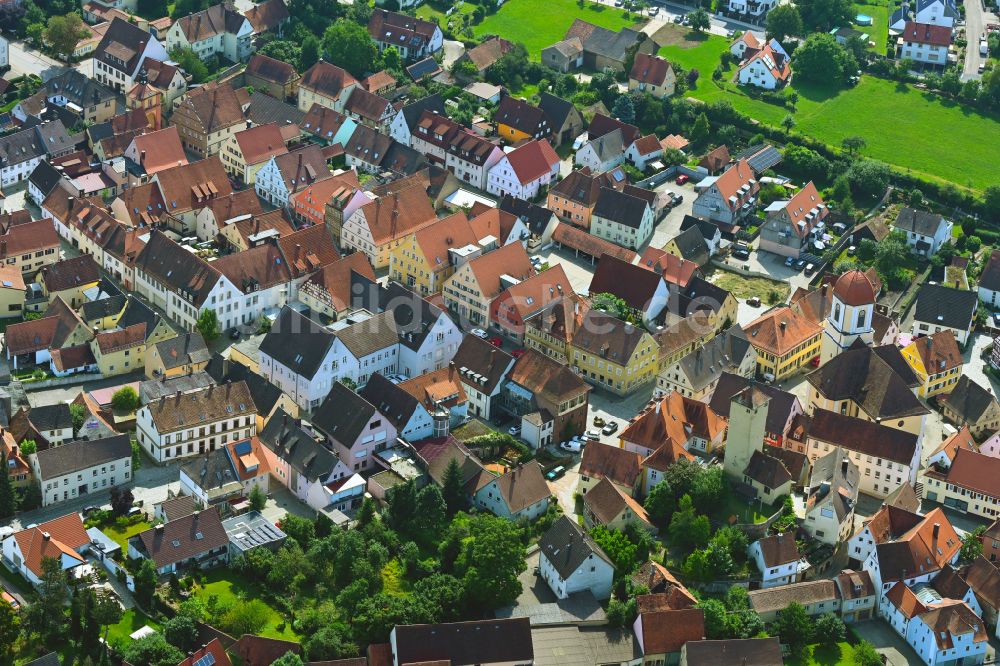 Luftaufnahme Windsbach - Altstadtbereich und Innenstadtzentrum in Windsbach im Bundesland Bayern, Deutschland