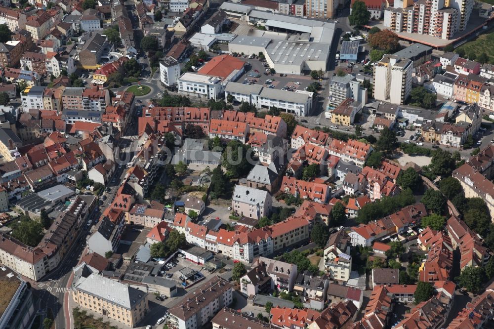 Worms von oben - Altstadtbereich und Innenstadtzentrum in Worms im Bundesland Rheinland-Pfalz, Deutschland