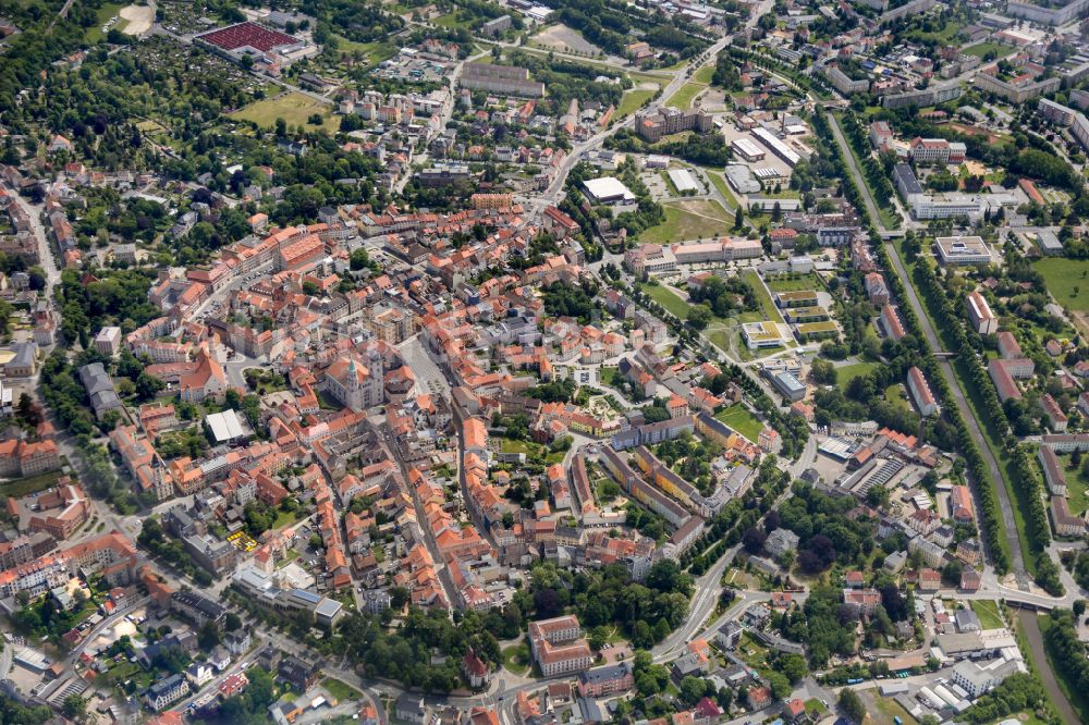 Zittau aus der Vogelperspektive: Altstadtbereich und Innenstadtzentrum in Zittau im Bundesland Sachsen, Deutschland