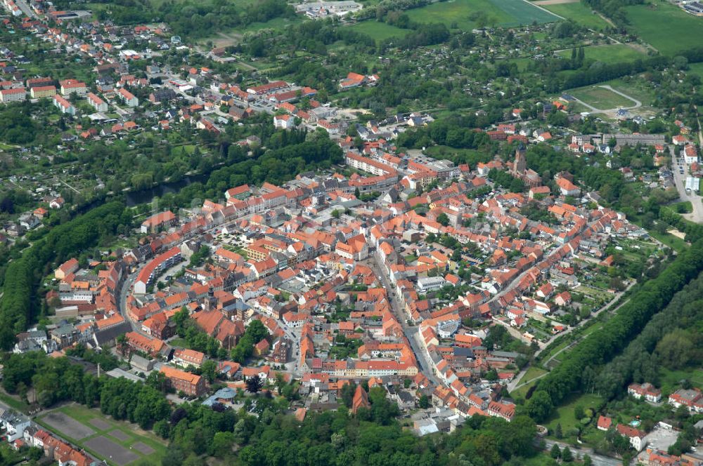 Gardelegen von oben - Altstadtkern der Hansestadt Gardelegen in Sachsen-Anhalt