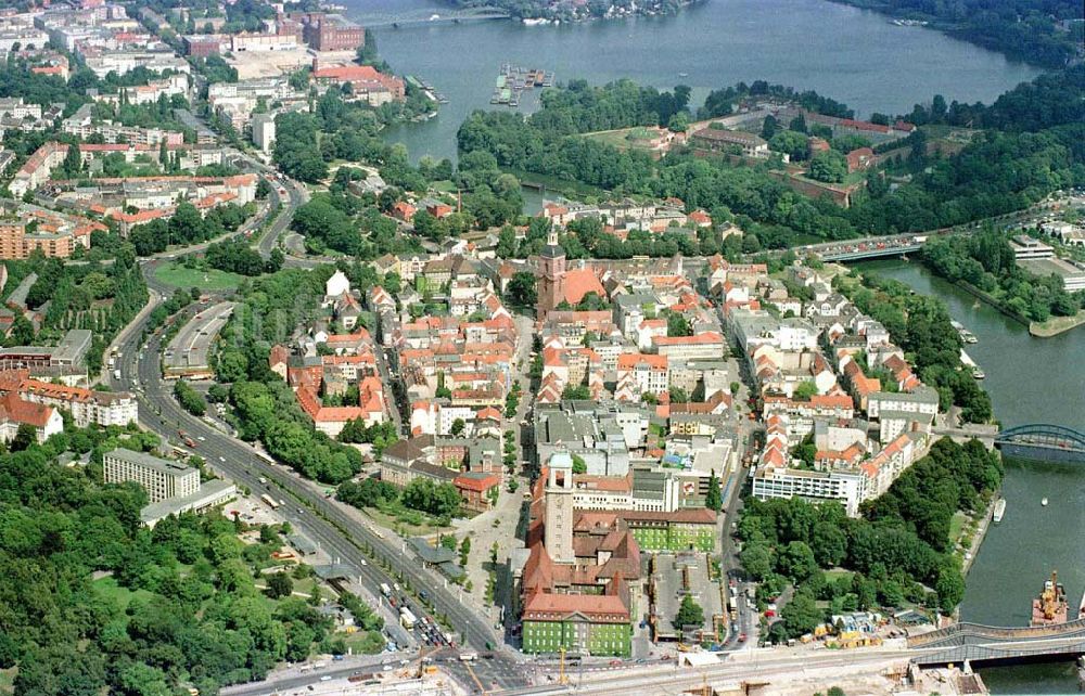 Berlin - Spandau aus der Vogelperspektive: Altstadtkern von Spandau Foto: LUFTBILD & PRESSEFOTO / Robert Grahn