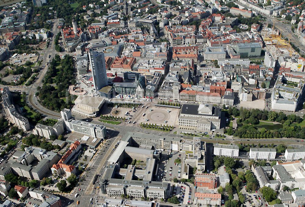 Luftbild Leipzig - Altstadtzentrum am Augustusplatz / Unihochhaus mit demUniversitäts-Neubau in Leipzig