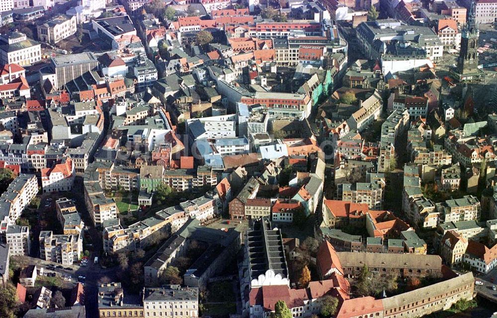 Luftaufnahme Halle / Saale - Altstadtzentrum von Halle an der Saale