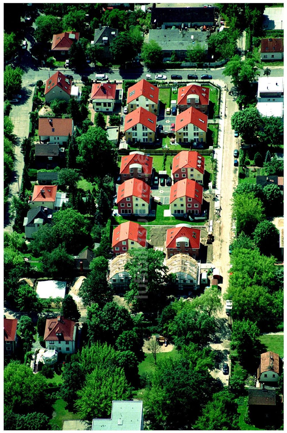 Luftaufnahme Berlin-Karlshorst - Am alten Dorfanger