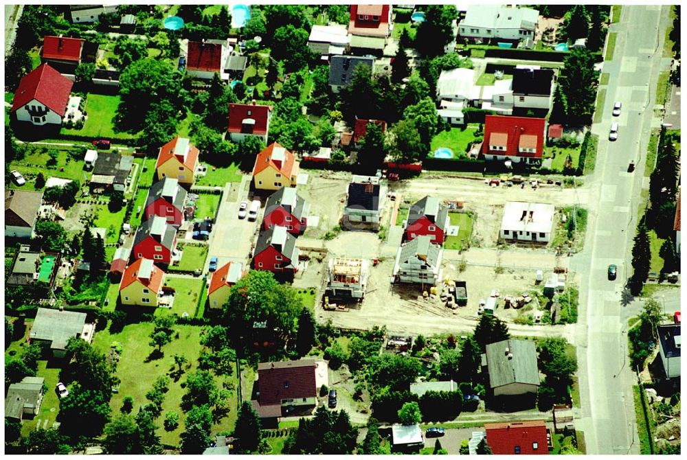 Berlin-Kaulsdorf von oben - Am alten Dorfanger