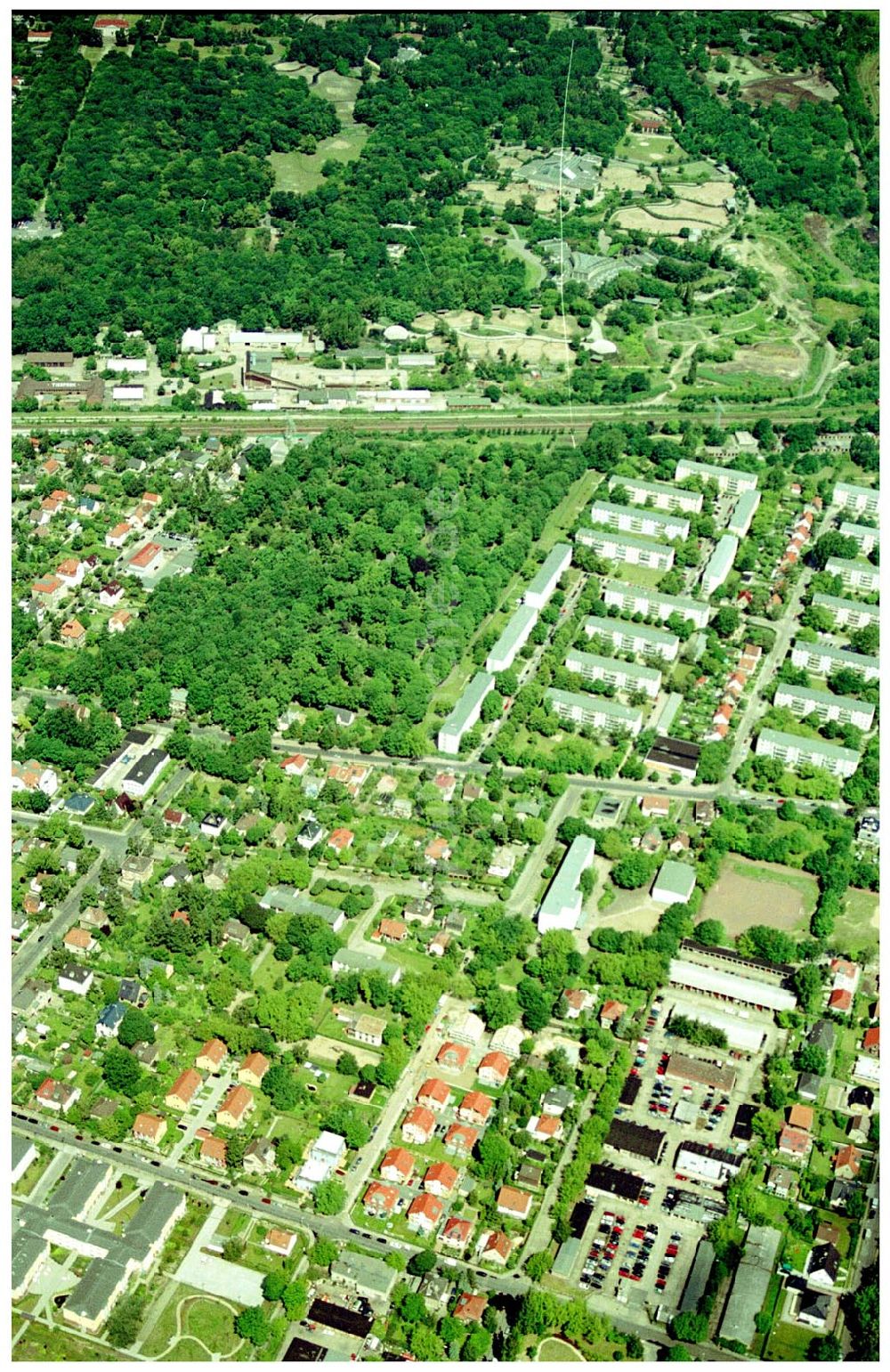 Luftaufnahme Berlin-Karlshorst - Am alten Dorfanger