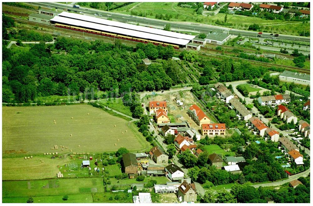 Berlin-Kaulsdorf von oben - Am alten Dorfanger