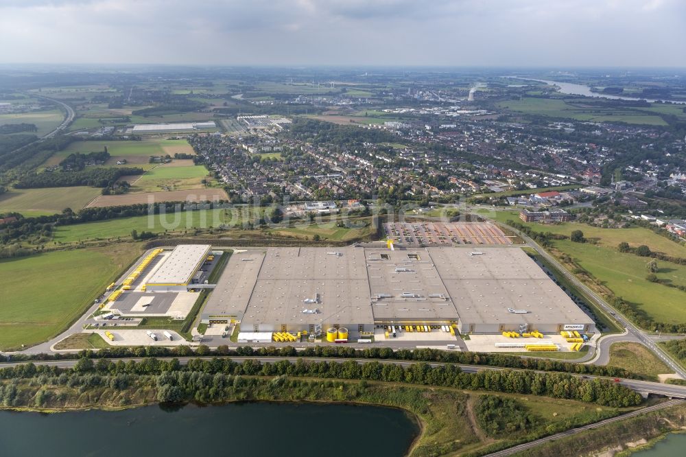 Luftaufnahme Kamp-Lintfort - Amazon und DHL Rheinberg Zentrale bei Kamp-Lintfort am Niederrhein an Nordrhein-Westfalen