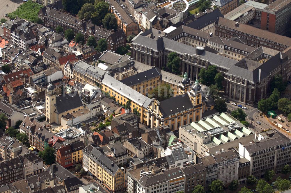 Düsseldorf von oben - Amtsgericht und Landgericht in Düsseldorf