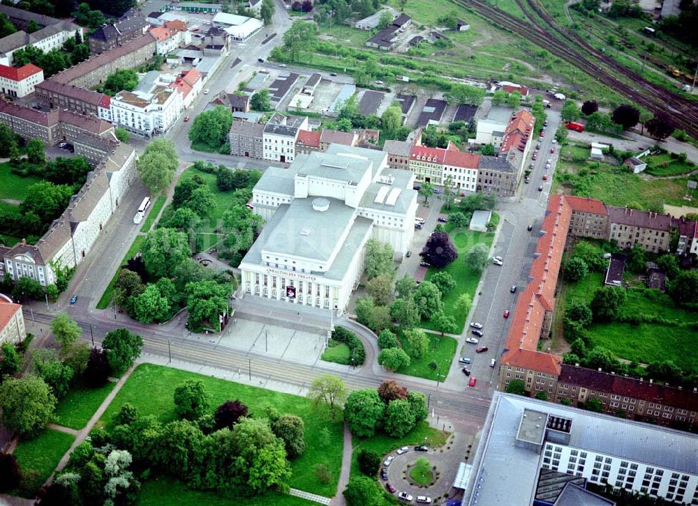 Luftaufnahme DESSAU / Sachsen - Anhalt - Anhaltisches Theater (0340) 2511-0 Friedensplatz 1 A 06844 Dessau