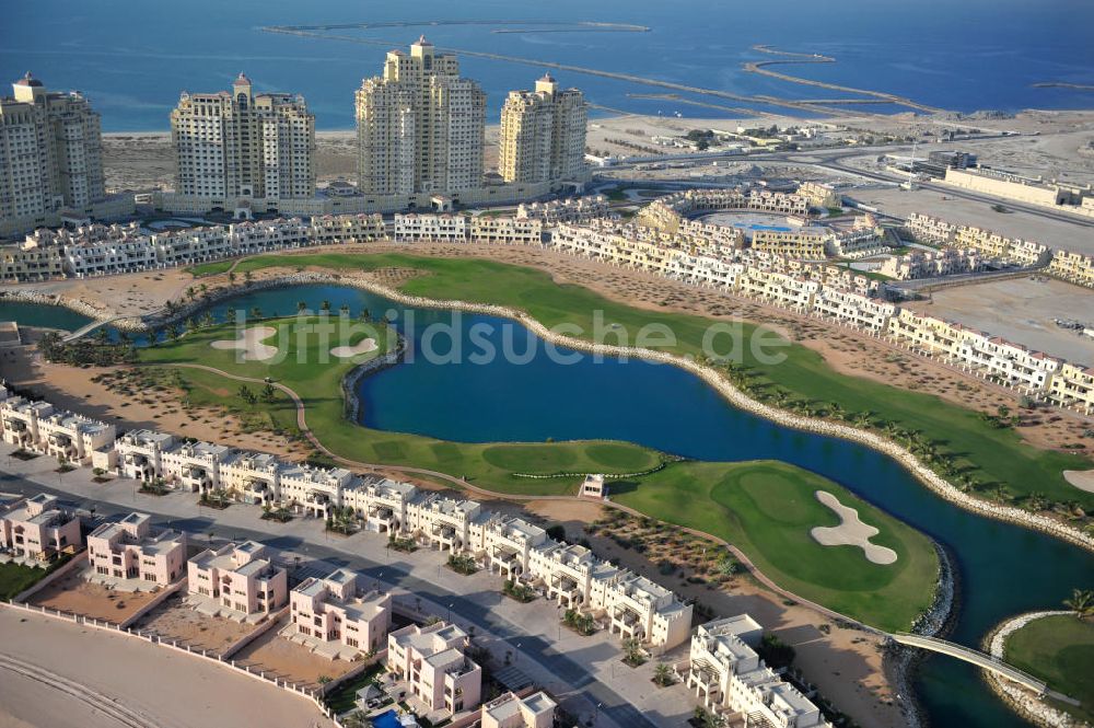 Ras Al Khaimah von oben - Anlage des Al Hamra Golf Club in Ras Al Khaimah