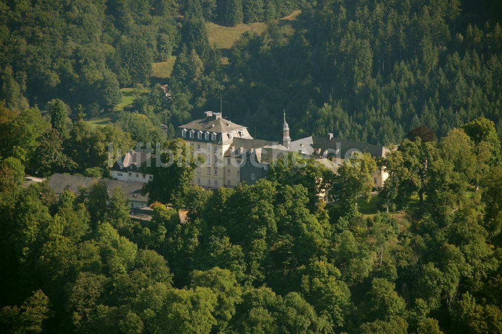 Luftaufnahme Bad Laasphe - Anlage des Schloss Wittgenstein bei Bad Laasphe im Bundesland Nordrhein-Westfalen