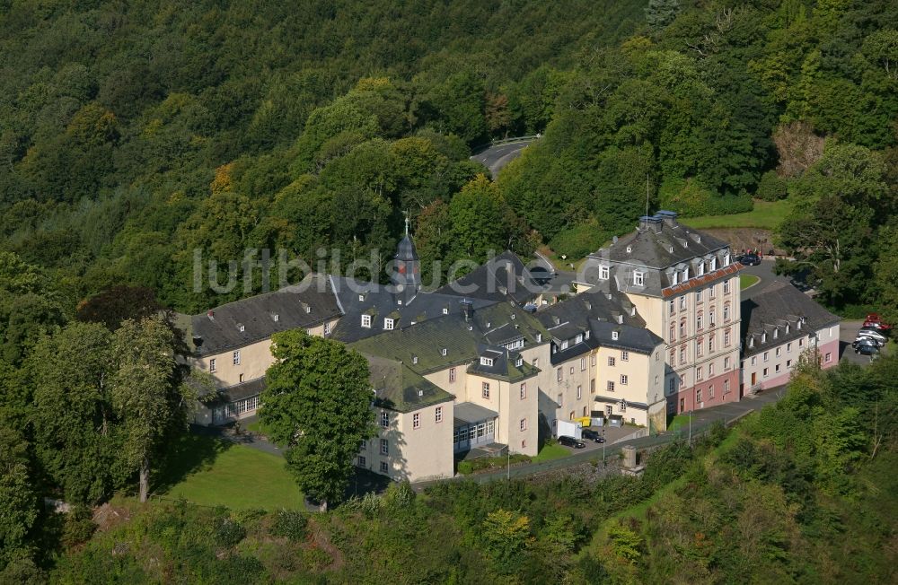 Bad Laasphe aus der Vogelperspektive: Anlage des Schloss Wittgenstein bei Bad Laasphe im Bundesland Nordrhein-Westfalen