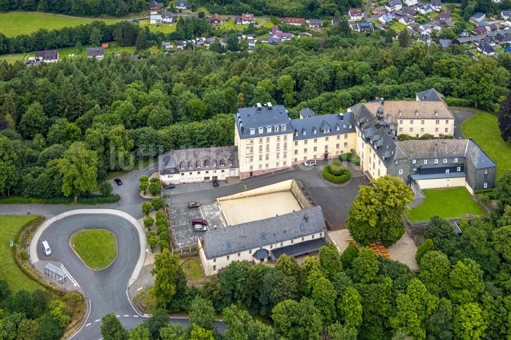 Luftbild Bad Laasphe - Anlage des Schlosses Schloss Wittgenstein in Bad Laasphe im Bundesland Nordrhein-Westfalen, Deutschland