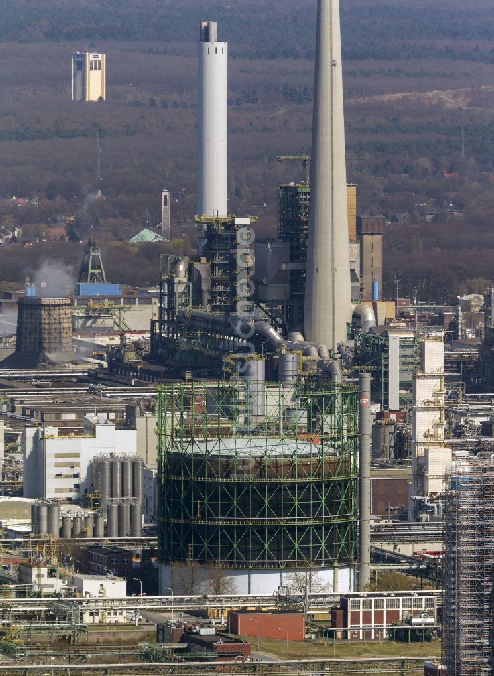 Marl aus der Vogelperspektive: Anlagen des Chemiepark Marl (ehemals Chemische Werke Hüls AG) im Ruhrgebiet im Bundesland Nordrhein-Westfalen NRW