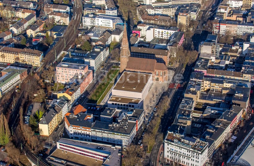 Bochum aus der Vogelperspektive: Anneliese-Brost Musikzentrum der Bochumer Stiftung Symphonie an der ehemaligen St.-Marien-Kirche in Bochum im Bundesland Nordrhein-Westfalen