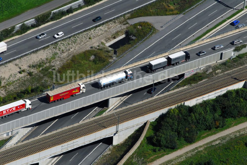 MÜNCHEN von oben - Anschlussstelle Autobahn A99 im Münchener Stadtteil Allach