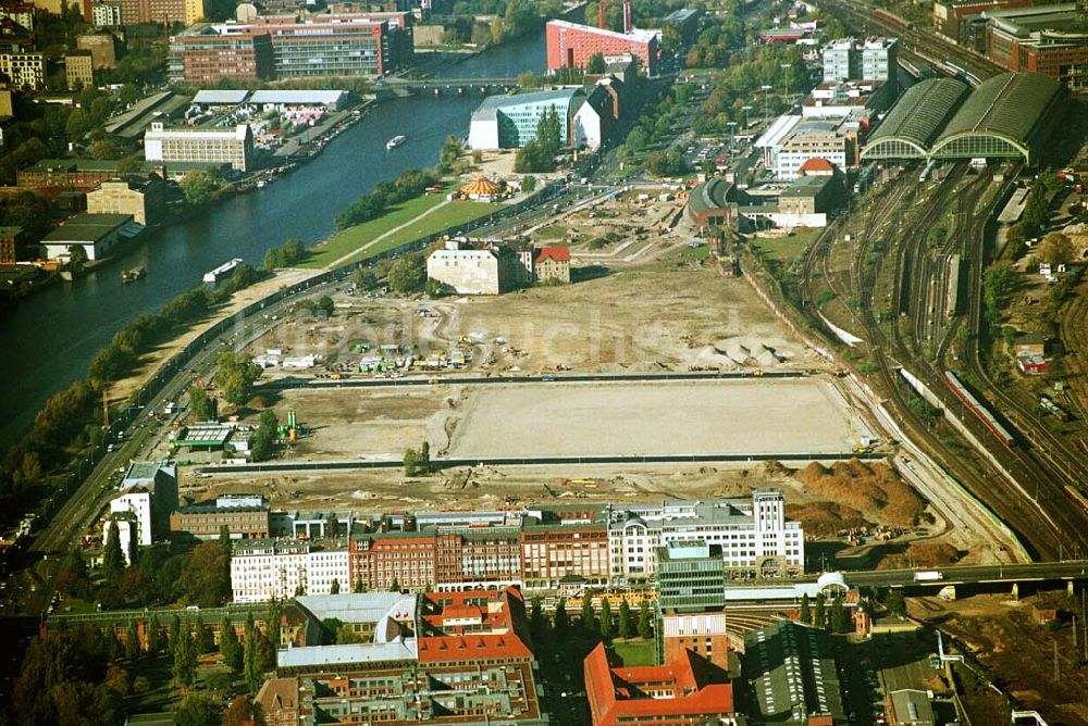 Berlin-Friedrichshain von oben - Anschutz_Arena