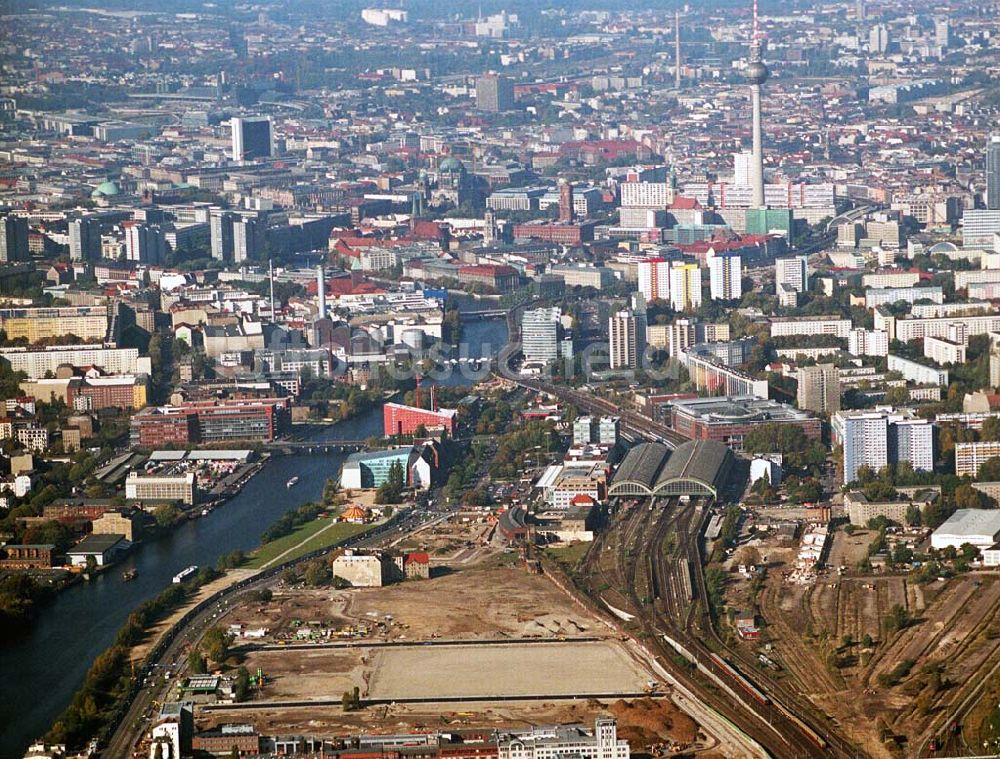 Berlin-Friedrichshain von oben - Anschutz_Arena