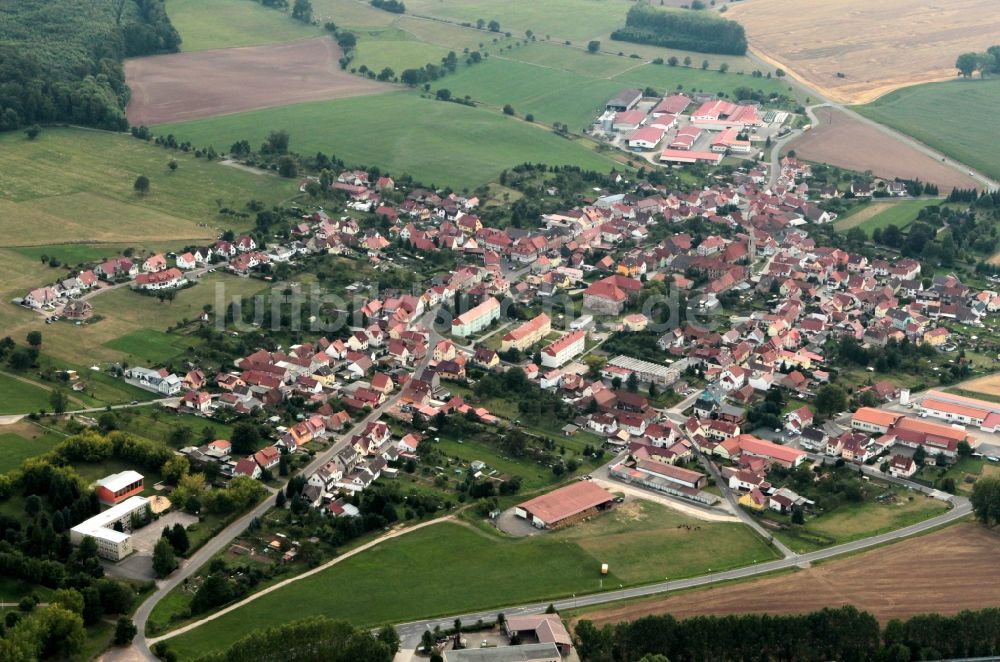 Luftbild Deuna - Ansicht der Gemeinde Deuna mit umliegenden Feldern und Grünflächen in Thüringen