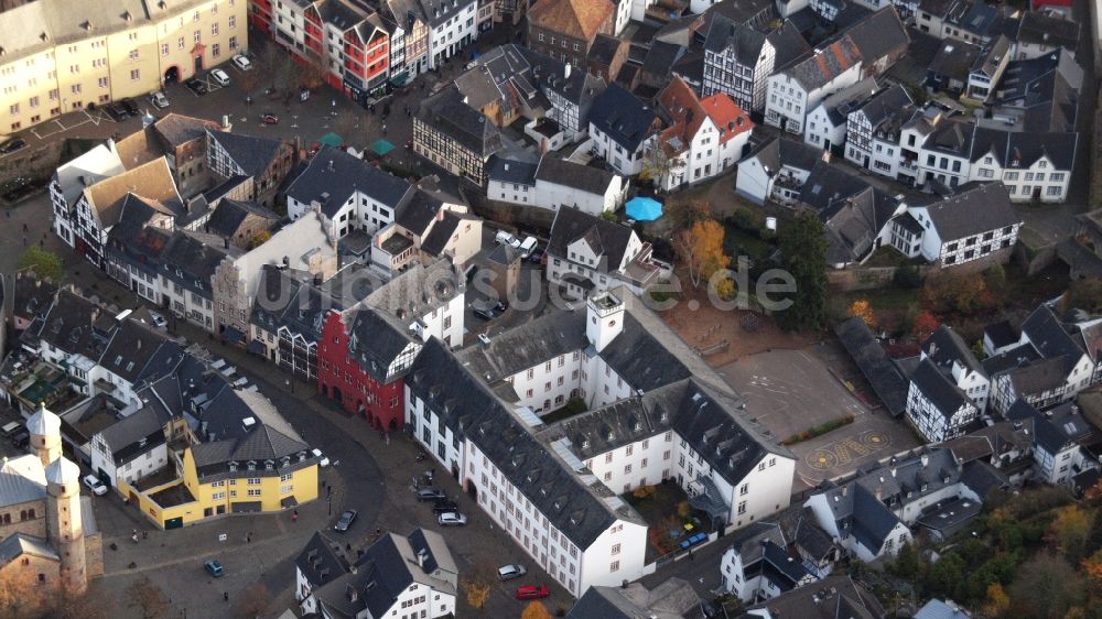 Luftaufnahme Bad Münstereifel - Ansicht der Innenstadt von Bad Münstereifel im Bundesland Nordrhein-Westfalen, Deutschland