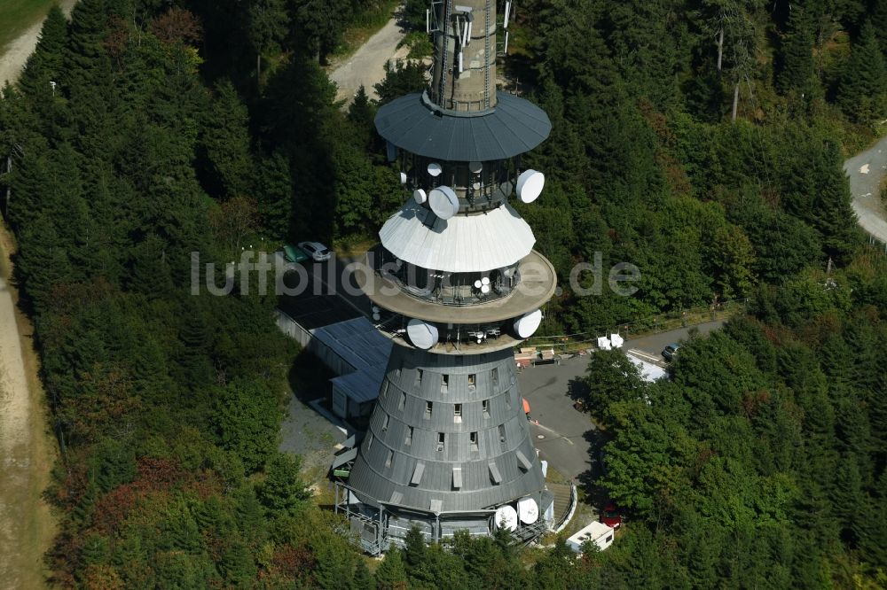 Bischofsgrün aus der Vogelperspektive: Antennen- Sendeturm und Funkmast Sender Ochsenkopf in Bischofsgrün im Bundesland Bayern