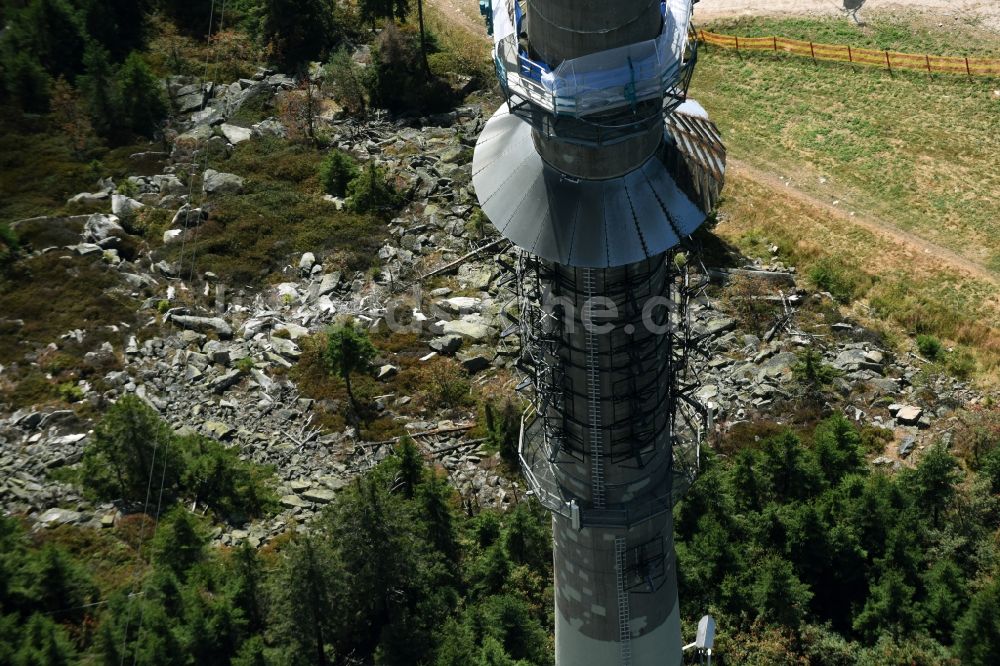 Bischofsgrün aus der Vogelperspektive: Antennen- Sendeturm und Funkmast Sender Ochsenkopf in Bischofsgrün im Bundesland Bayern