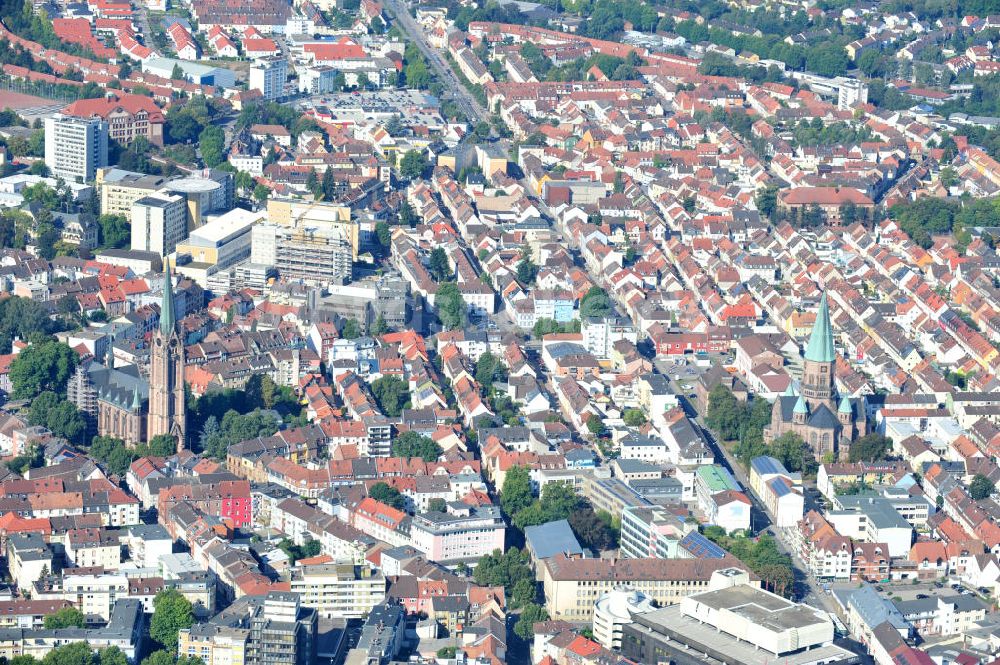 Kaiserslautern aus der Vogelperspektive: Apostelkirche und Marienkirche in Kaiserslautern