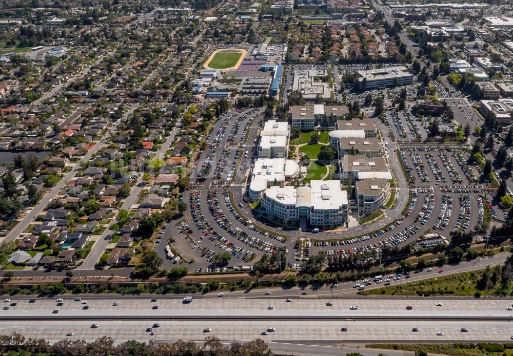 Luftbild Cupertino - Apple Campus am Infinite Loop in Cupertino in USA