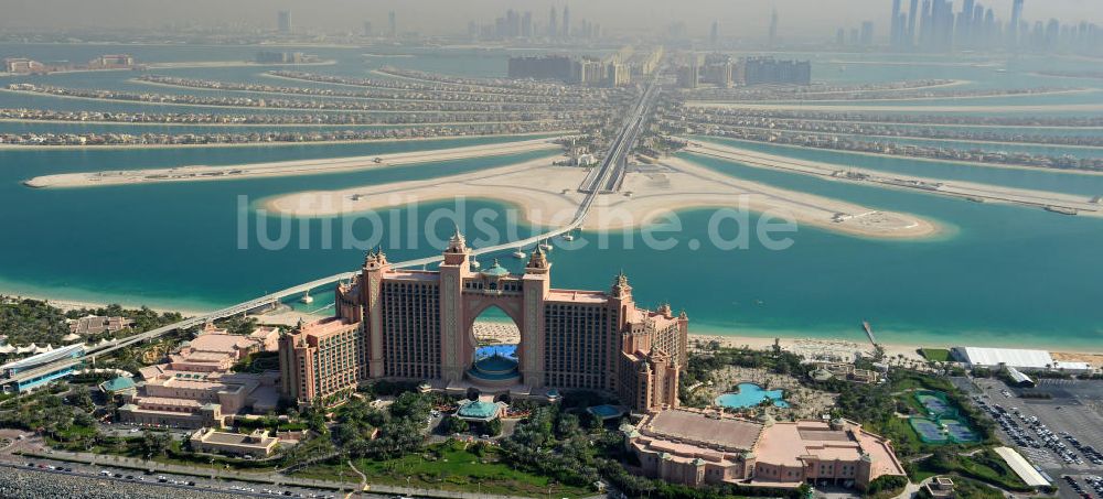 Luftaufnahme DUBAI / DUBAYY - Aquaventure Wasserpark auf der Palmeninsel am Hotel Atlantis in Dubai