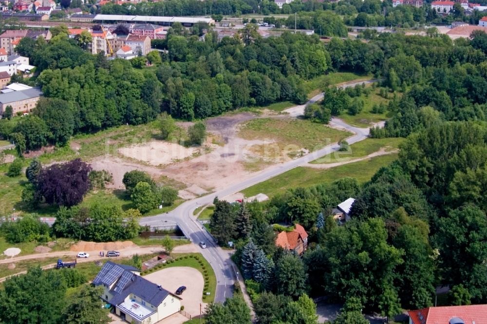 Löbau aus der Vogelperspektive: Arbeiten auf dem Gelände der Landesgartenschau in Löbau im Bundesland Sachsen