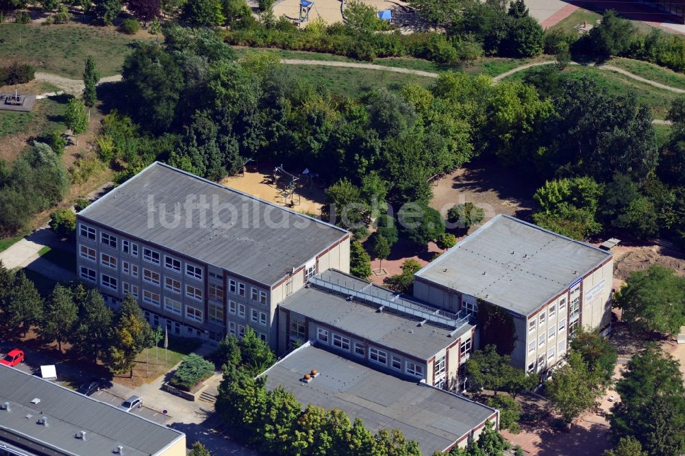 Berlin OT Hellersdorf von oben - Arche-Grundschule Hellersdorf in Berlin