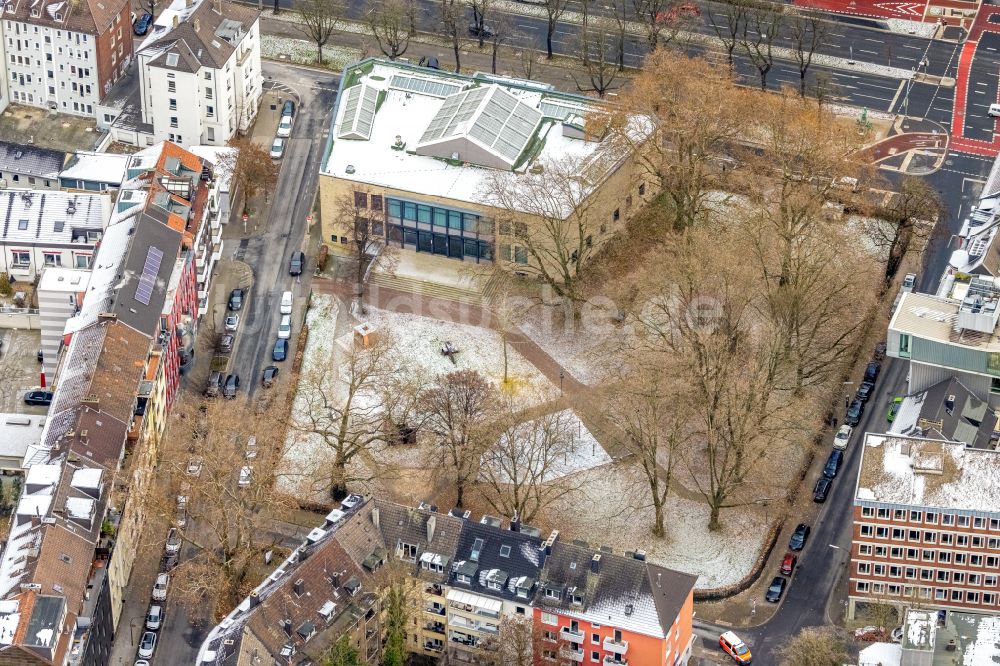 Dortmund von oben - Archiv- Gebäude des Baukunstarchiv NRW am Ostwall im Ortsteil City-Ost in Dortmund im Bundesland Nordrhein-Westfalen, Deutschland