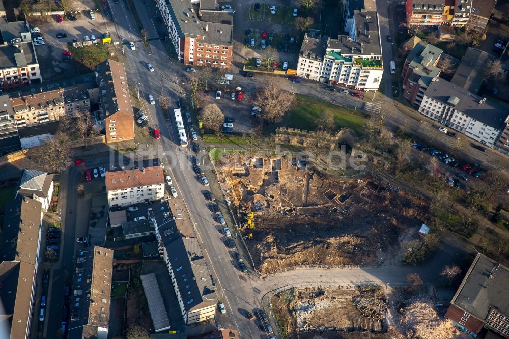 Duisburg aus der Vogelperspektive: Archäologische Ausgrabungen an der Ecke Oberstraße und Rabbiner-Neumark-Weg in Duisburg im Bundesland Nordrhein-Westfalen