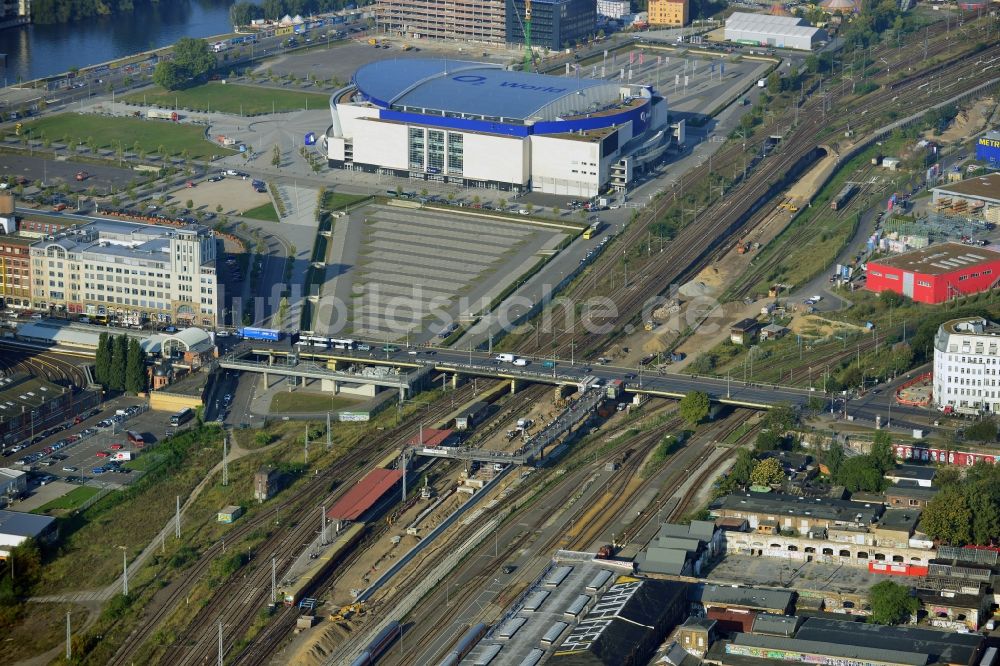 Luftbild Berlin - Areal des S-Bahnhofes Warschauer Straße in Berlin vor der geplanten Modernisierung