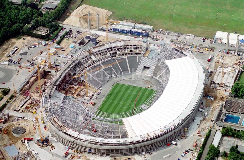 Luftaufnahme Berlin - Areal des Berliner Olypiastadions auf dem Olymiapark Berlin während des Umbaus / Modernisierung durch die WALTER BAU AG