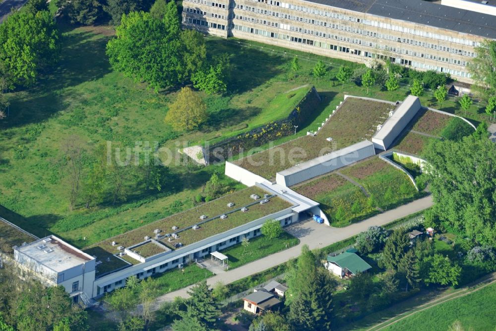 Luftbild Hoppegarten - Areal des Bundesarchiv an der Lindenalle in Hoppegarten / Site of the Federal Archives in Hoppegarten