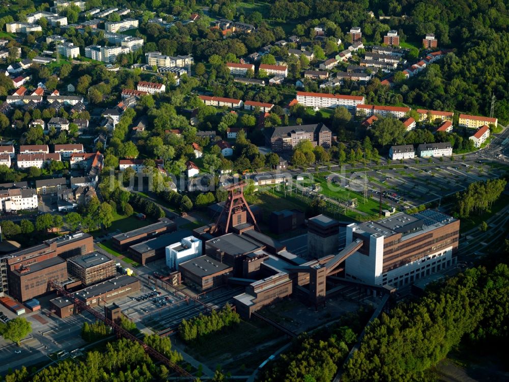 Essen von oben - Areal derKokerei und der Zeche Zollverein im Ruhrgebiet in Essen im Bundesland Nordrhein-Westfalen