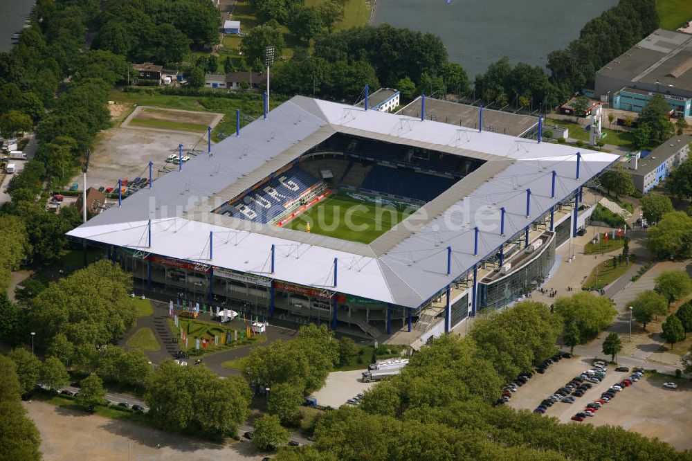 Duisburg von oben - Areal an der MSV-Arenal in Duisburg