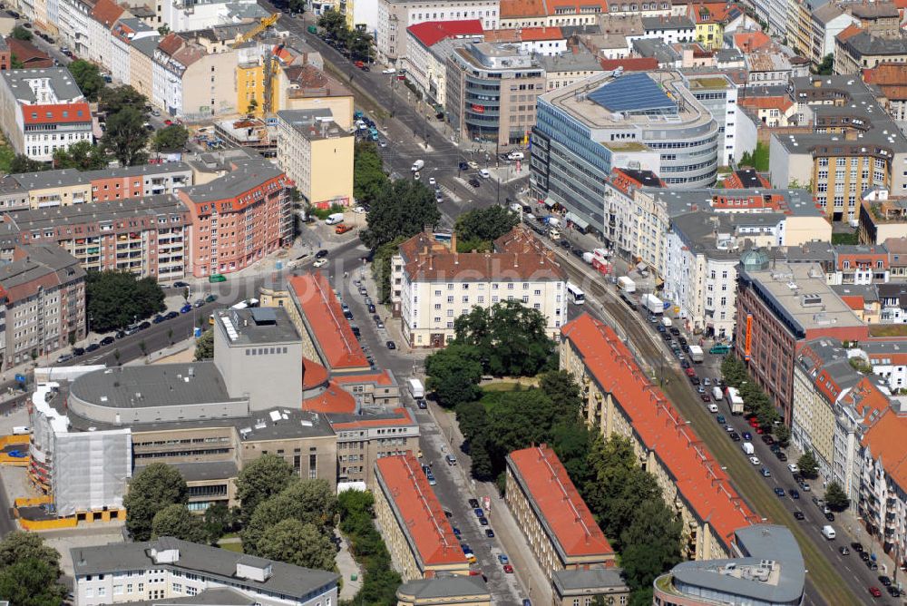 Luftaufnahme Berlin - Areal an der Torstrasse / Rosa-Luxemburg-Platz in Berlin-Mitte