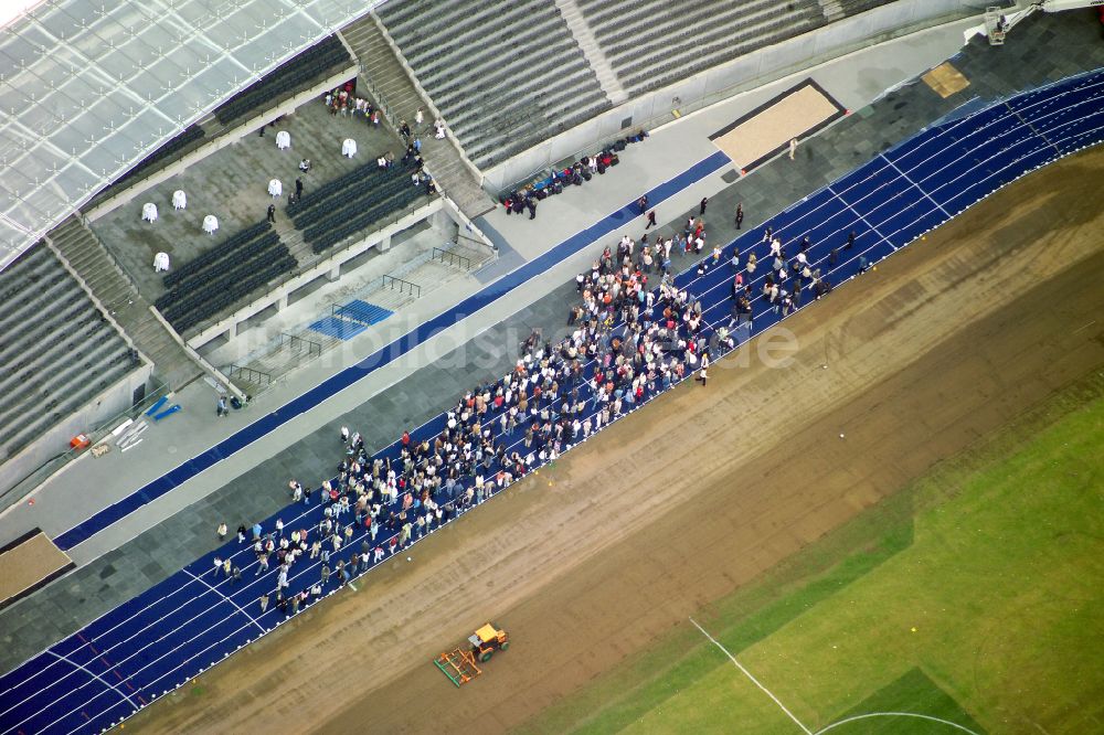 Luftaufnahme Berlin - Arena des Stadion Olympiastadion in Berlin