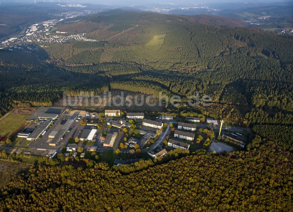 Luftaufnahme Burbach - Asylantenheim in der ehemaligen Siegerland-Kaserne in Burbach im Bundesland Nordrhein-Westfalen