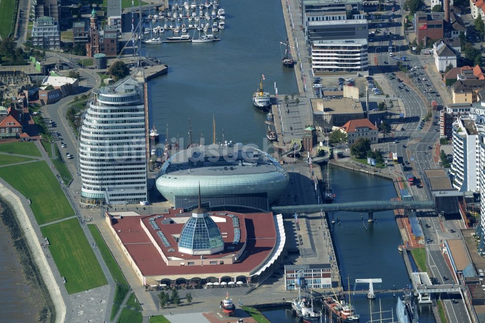 Luftbild Bremerhaven - Atlantic Hotel Sail City und Klimahaus in Bremerhaven im Bundesland Bremen