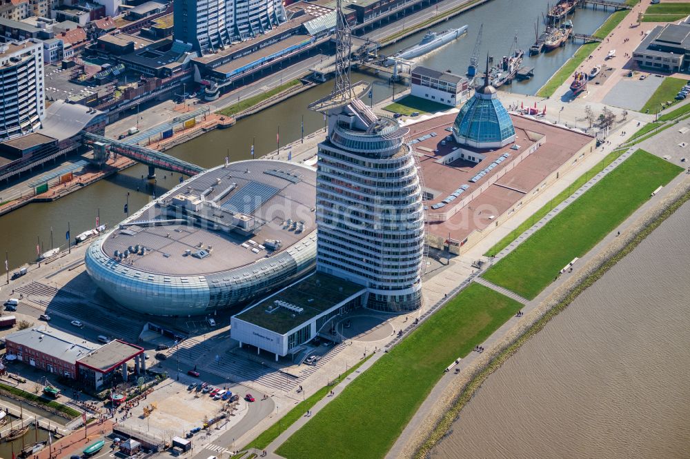 Bremerhaven aus der Vogelperspektive: Atlantic Hotel Sail City und Klimahaus in Bremerhaven im Bundesland Bremen