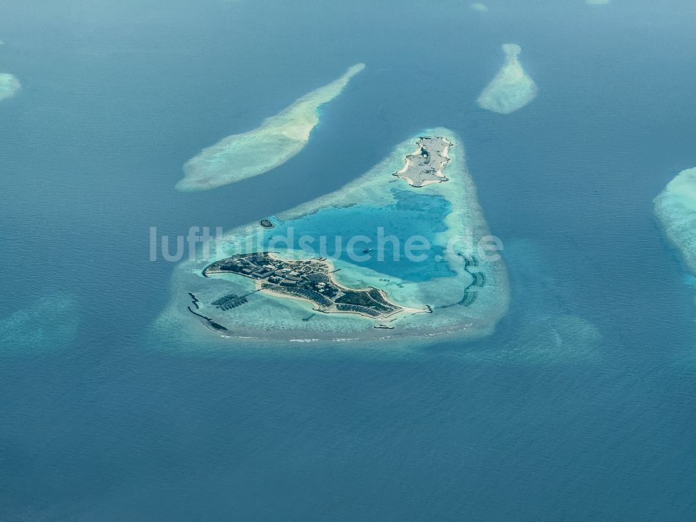 Luftbild Guraidhoo - Atoll an der Wasseroberfläche Guraidhoo in Guraidhoo in Kaafu Atoll, Malediven