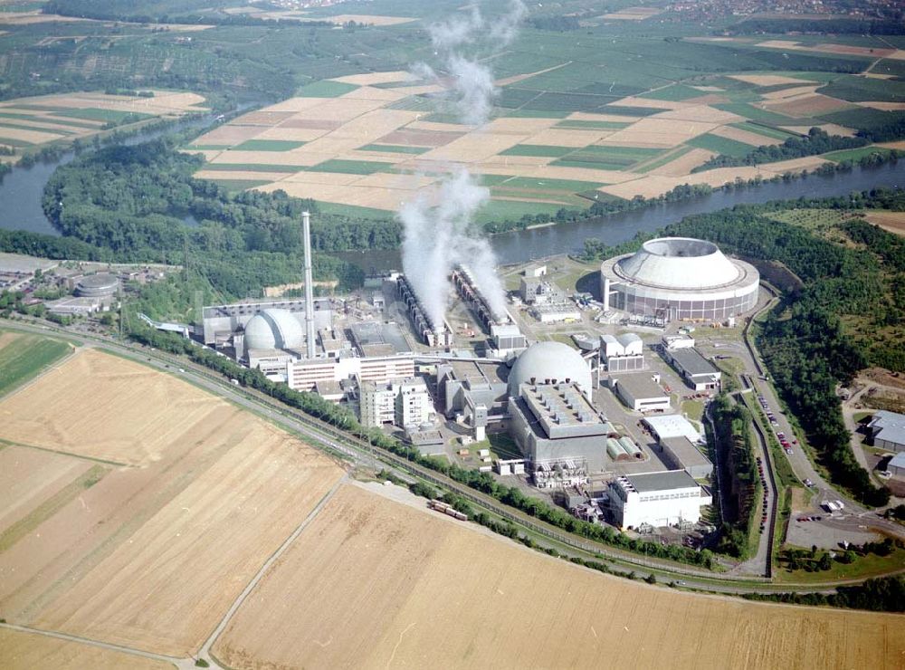 Pleidelsheim / Hessen aus der Vogelperspektive: Atomkraftwerk bei Pleidelsheim in Hessen