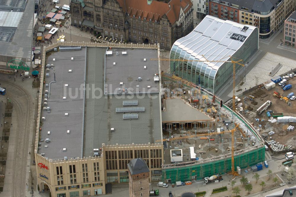 Luftaufnahme Chemnitz - Aufstockung des Einkauszentrums Galerie Roter Turm in der Chemnitzer Innenstadt